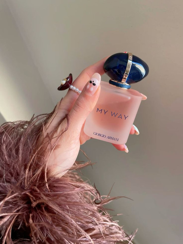 عطر مای وی